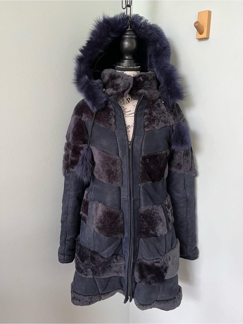 Toscana Shearling Genuine Vintage Navy fur coat